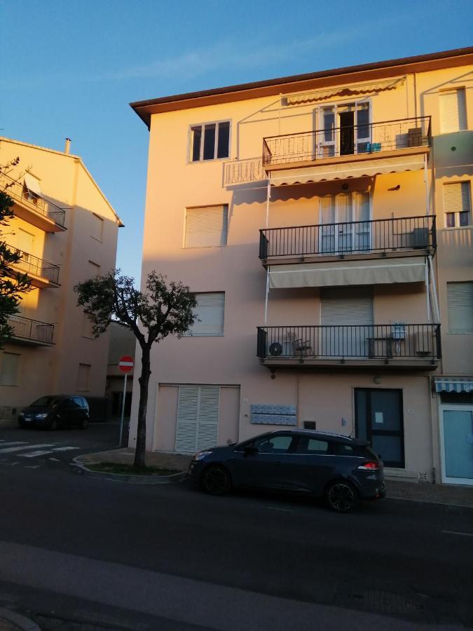 Appartamento Valentina San Vincenzo Eksteriør bilde
